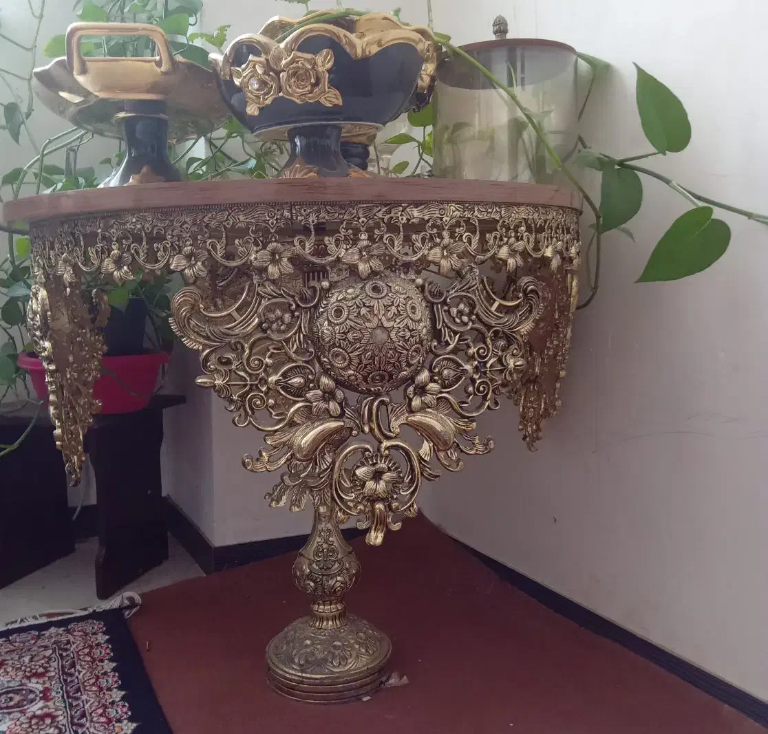 میز خاطره جنسش برنج|صنایع دستی و سایر لوازم تزئینی|گلبهار, شهر جدید گلبهار|دیوار