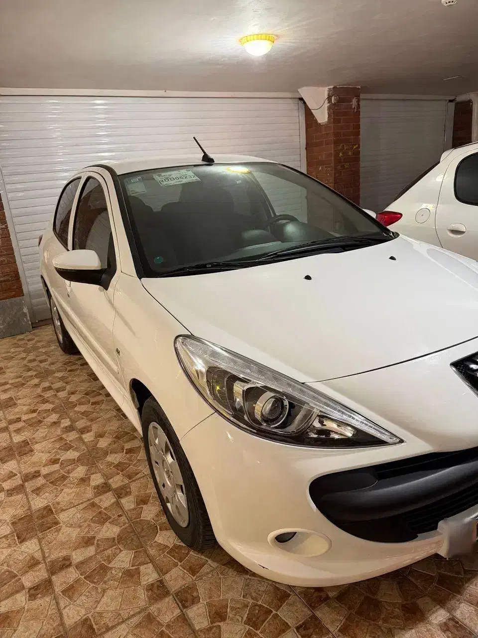 207 سفید سقف فلز تی یو فایو مدل 1403|خودرو سواری و وانت|بیرجند, |دیوار