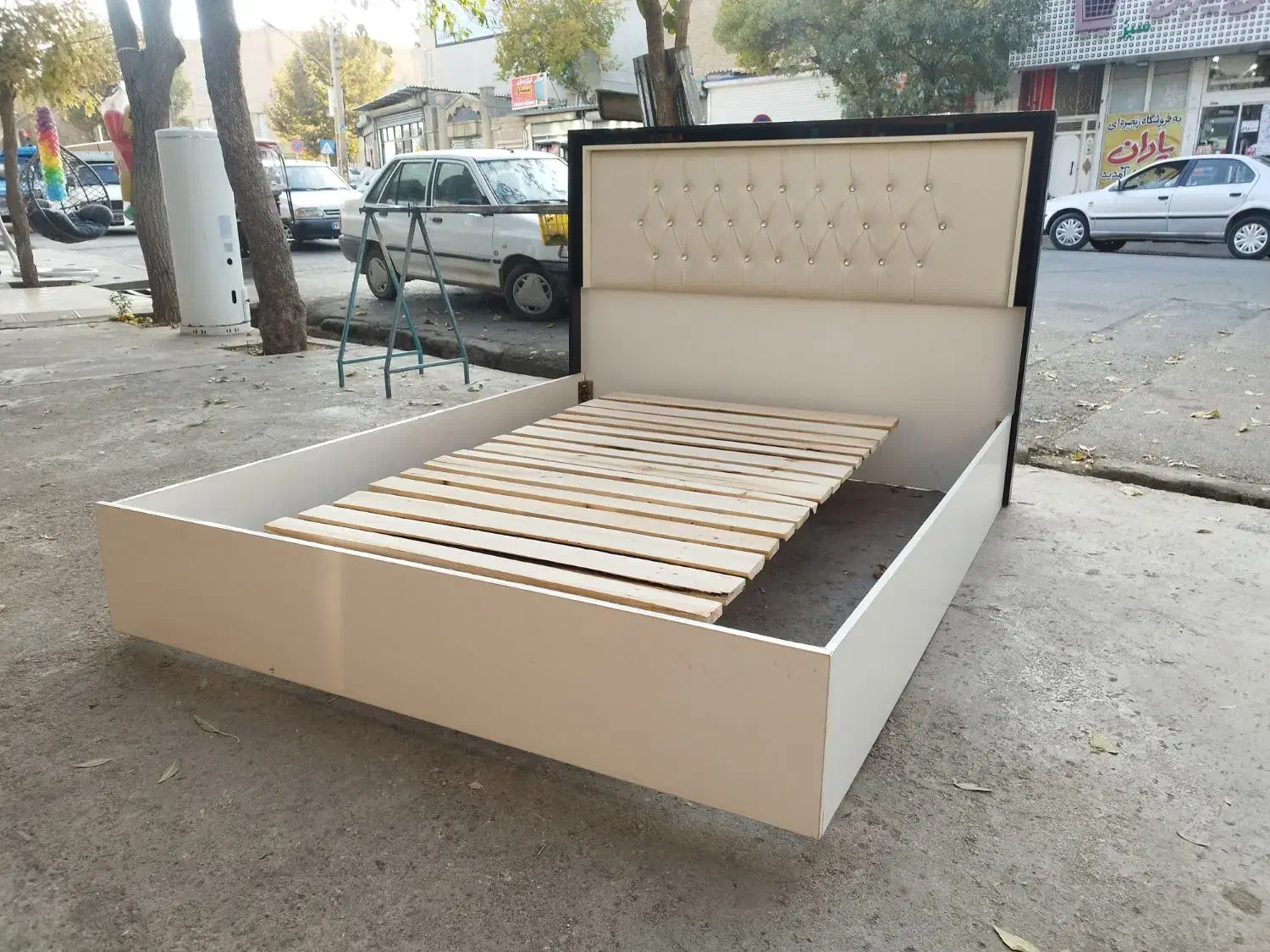 تختخواب دو نفره چوبی|تخت و سرویس خواب|بوکان, |دیوار