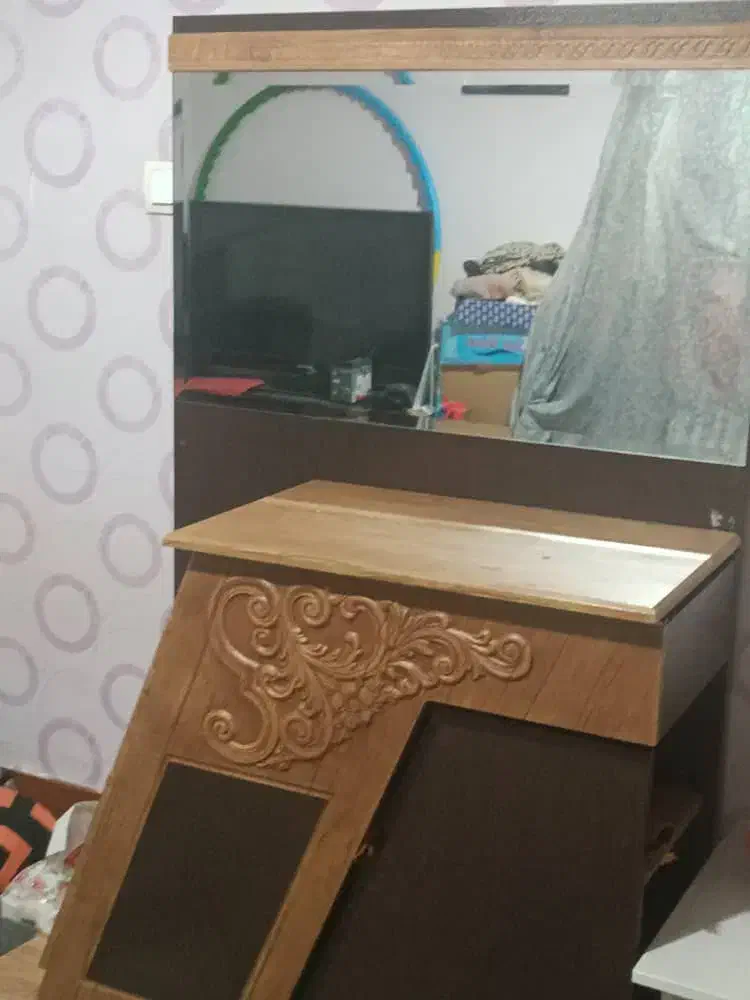 سرویس خواب|تخت و سرویس خواب|شیراز, زرگری|دیوار