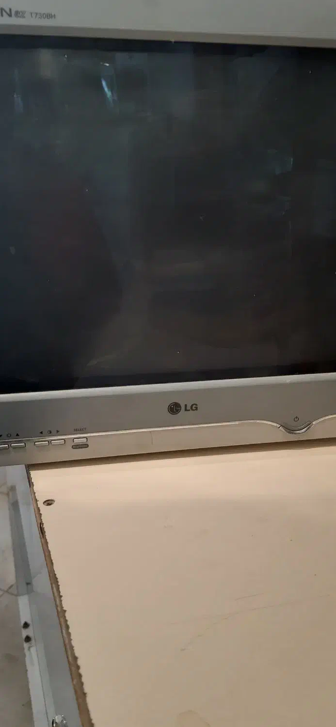 مانیتور|رایانه رومیزی|بروجرد, |دیوار