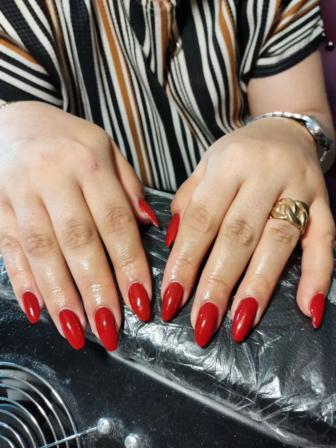 کاشت ناخن فقط400تومن. ترمیم ناخن فقط 250تومن|خدمات آرایشگری و زیبایی|سلماس, |دیوار