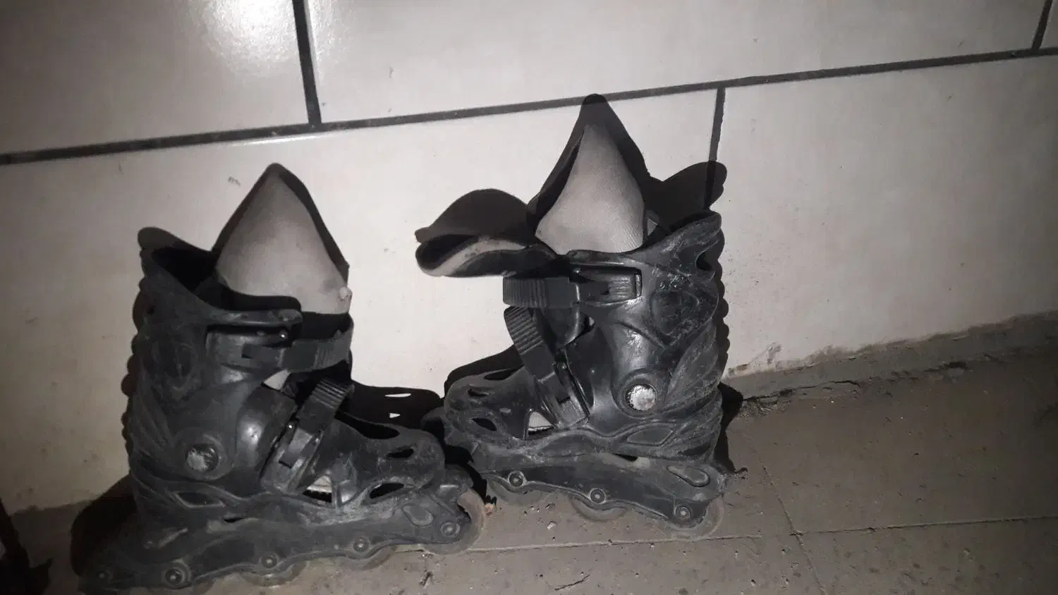 کفش اسکیت|دوچرخه، اسکیت، اسکوتر|همدان, |دیوار