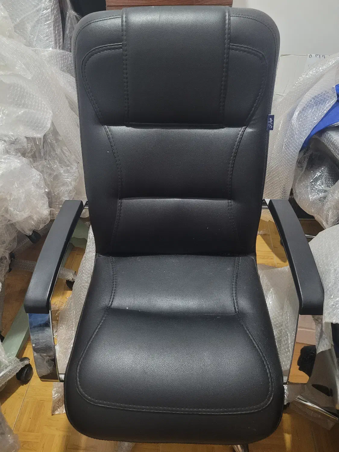 صندلی اداری عیاران|دفتر کار|رشت, دیلمان|دیوار