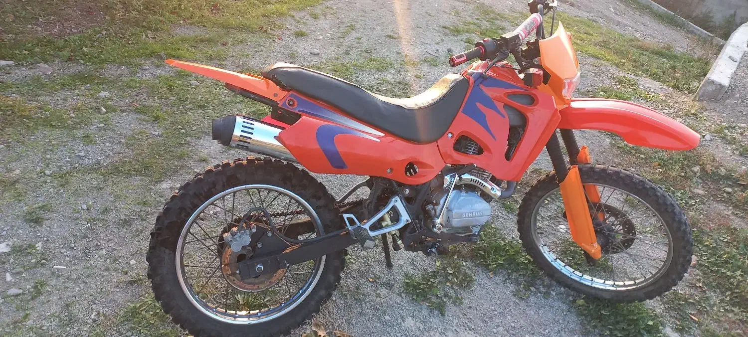 تریل جی وای|موتورسیکلت|منجوان, |دیوار