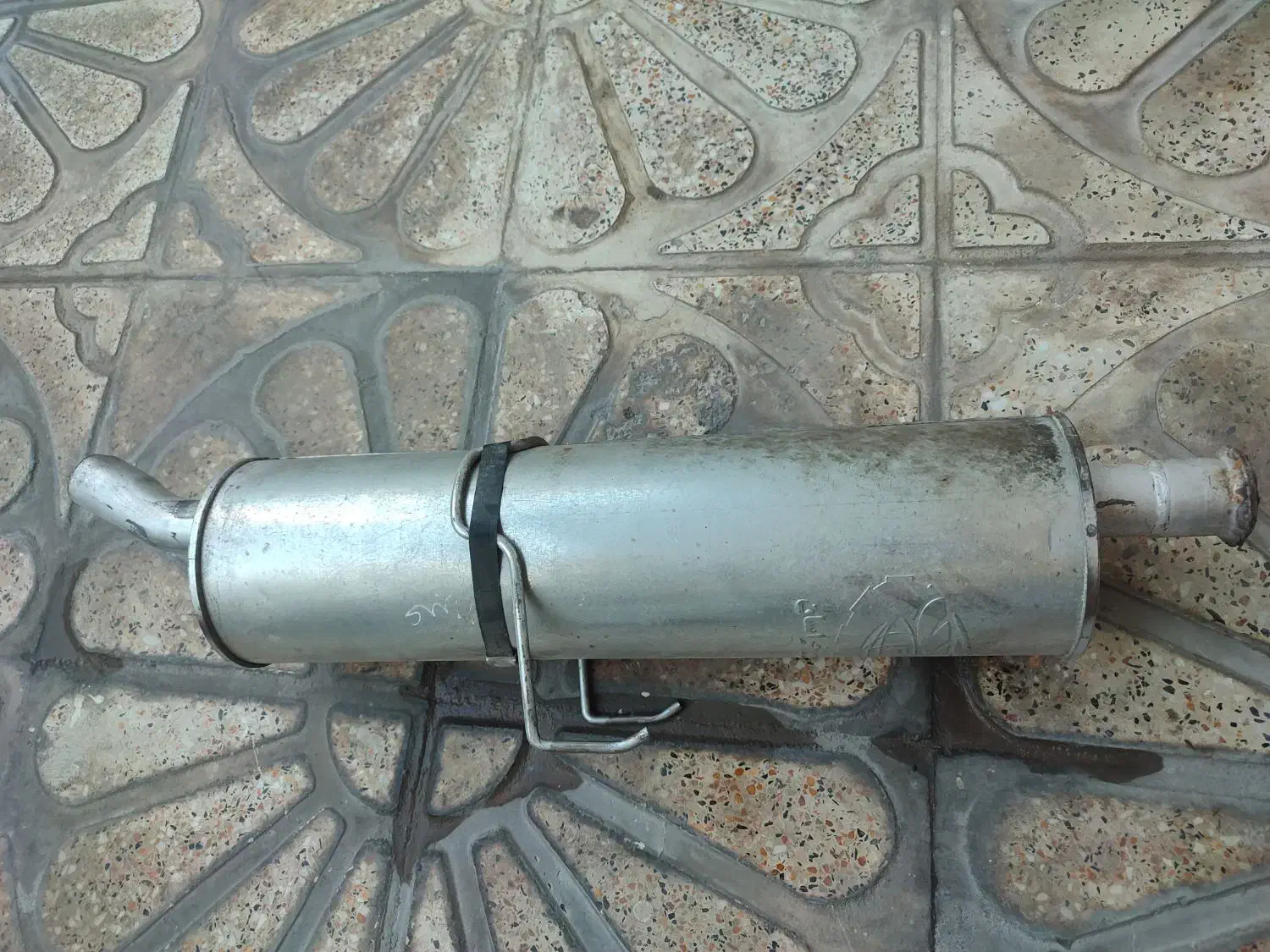 منبع ۲۳۰بنزی|قطعات یدکی و لوازم جانبی|چرداول, |دیوار