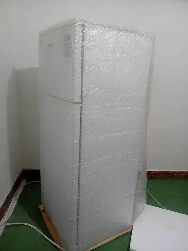 فروش فوری بخاطر کمبود جا|یخچال و فریزر|فیروزآباد (فارس), |دیوار