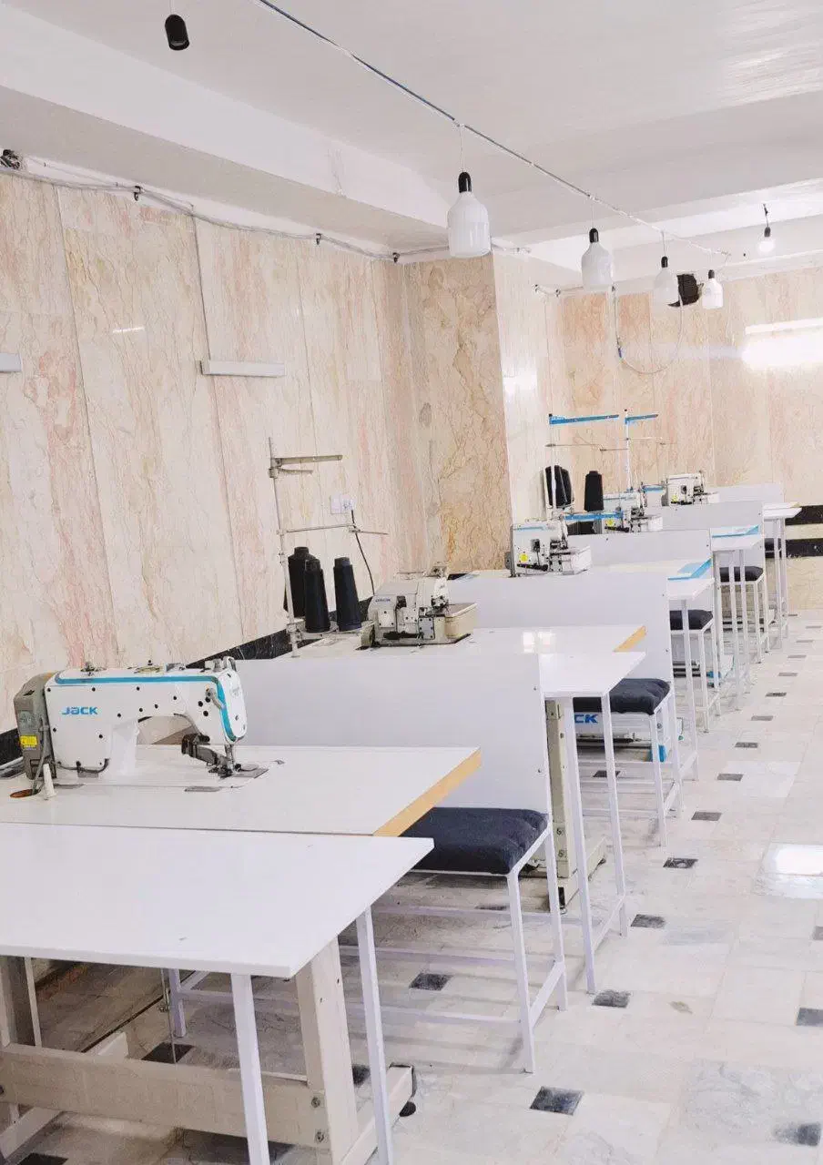 چرخکار مانتو دوز|استخدام صنعتی، فنی، مهندسی|گلستان (تهران), |دیوار