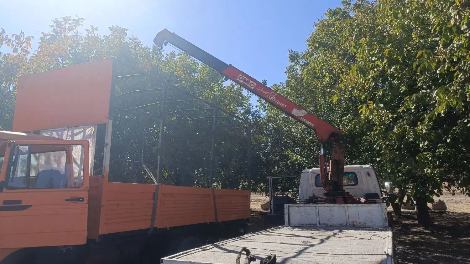 جرثقیل خاوری ۳تن|خدمات حمل و نقل|کنگاور, |دیوار