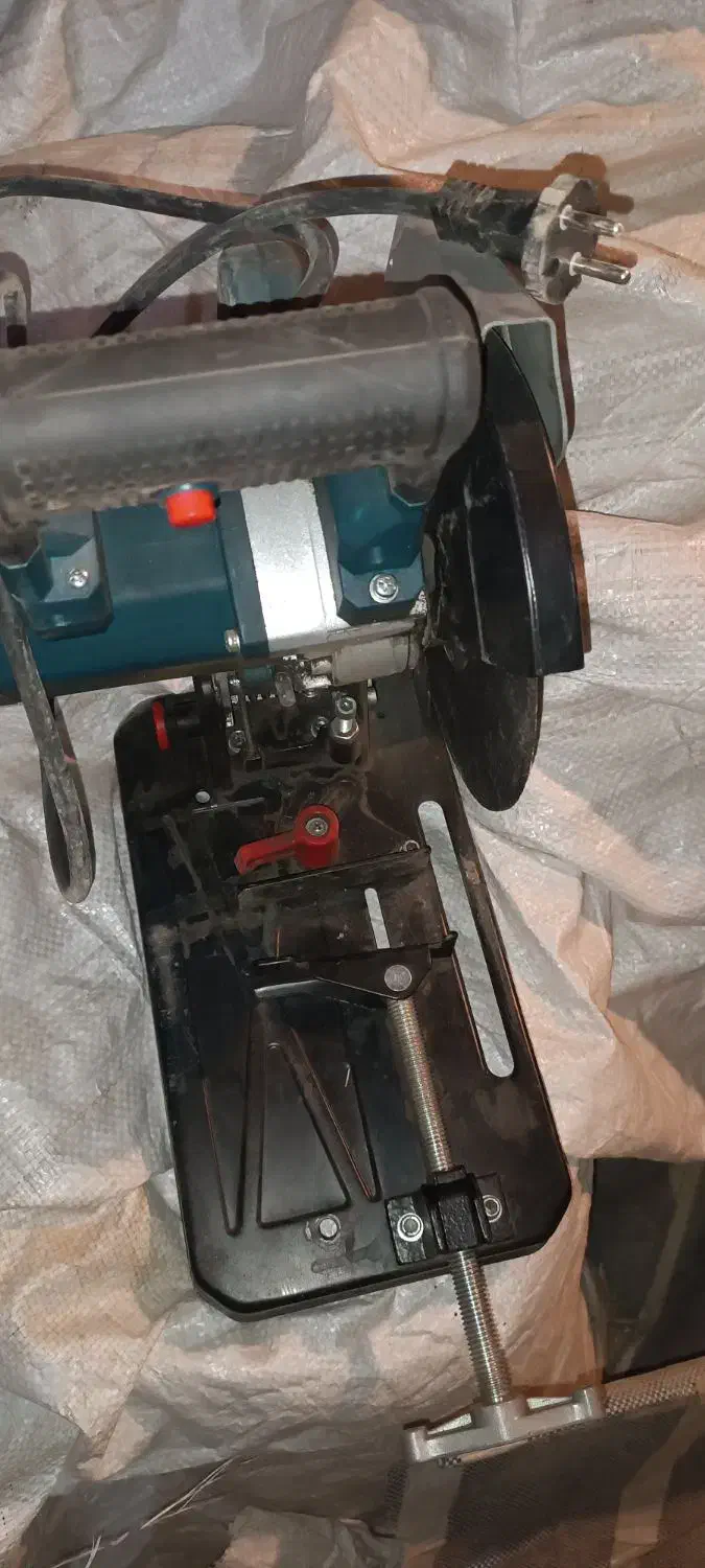 پروفیل بر در حد نو|ابزارآلات|شهرکرد, |دیوار