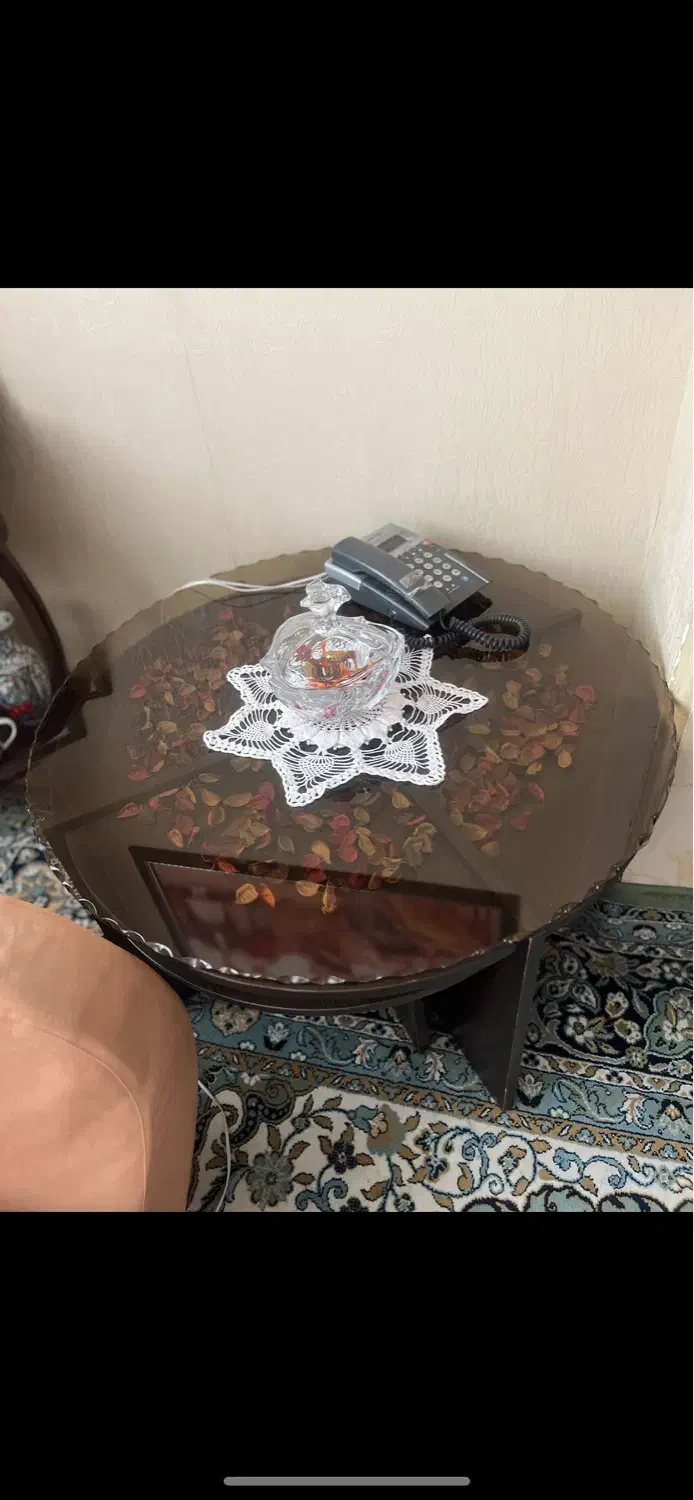 مبل همراه میز ناهار خوری|مبلمان خانگی و میز عسلی|کرج, کیانمهر|دیوار