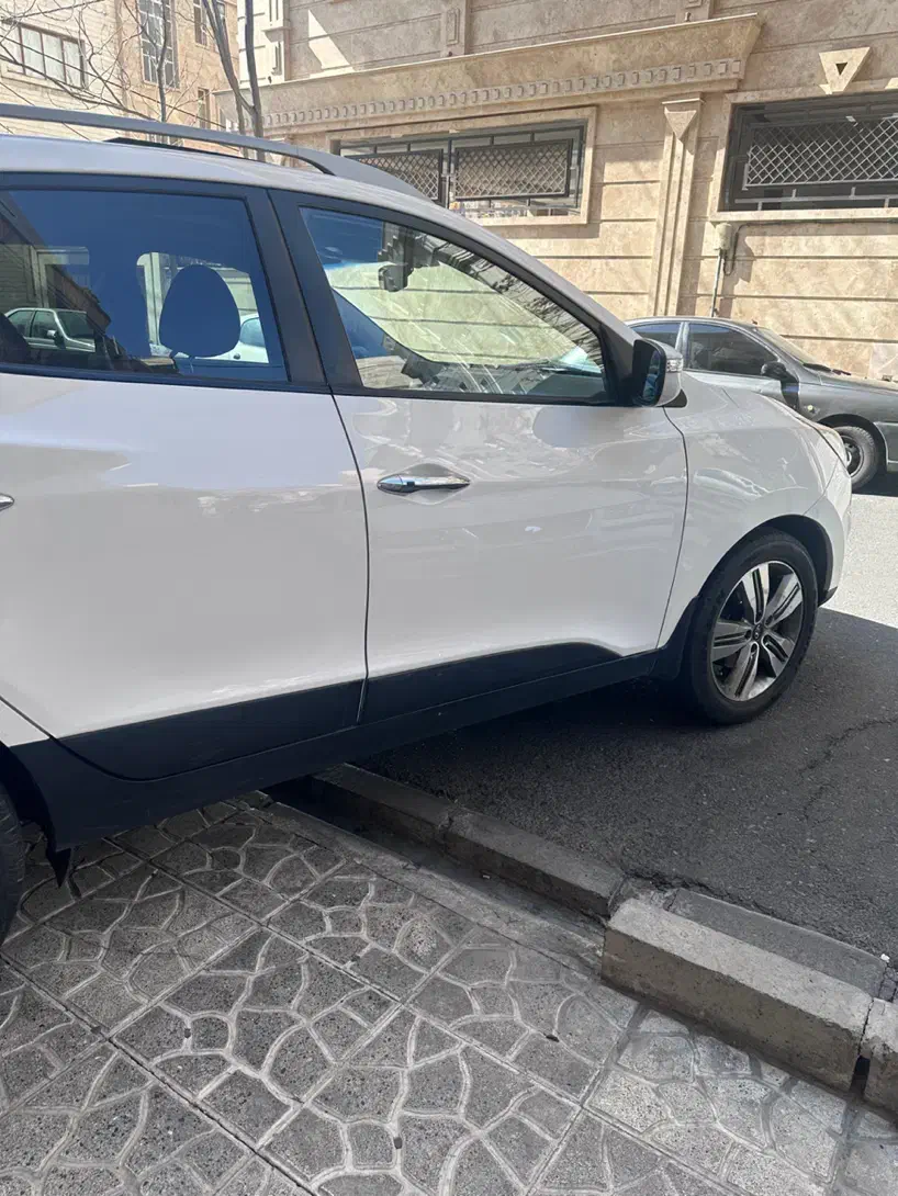 توسان ۲۰۱۵|خودرو سواری و وانت|تهران, گیشا|دیوار