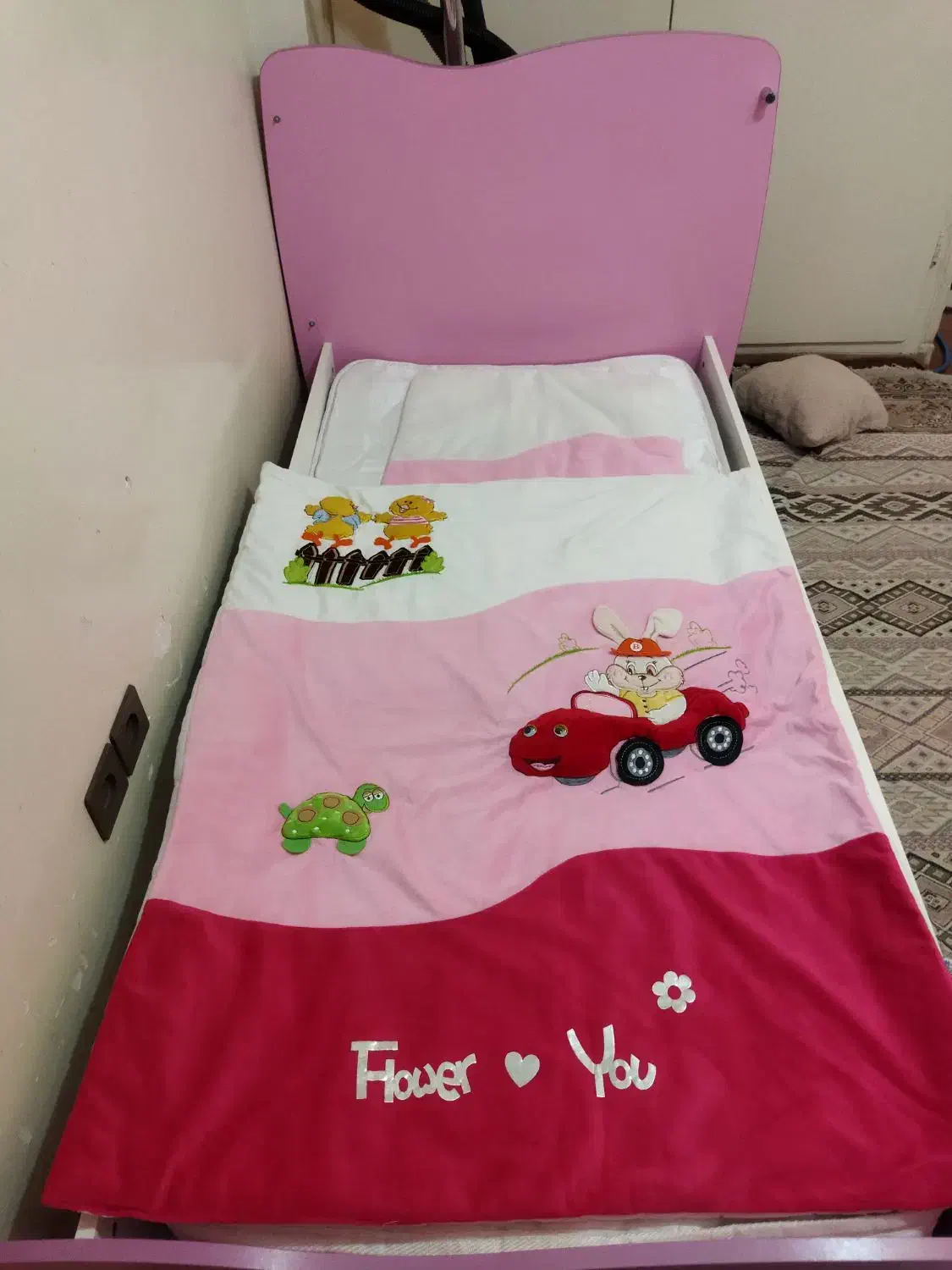 لحاف تشک|رختخواب، بالش، پتو|تهران, طرشت|دیوار