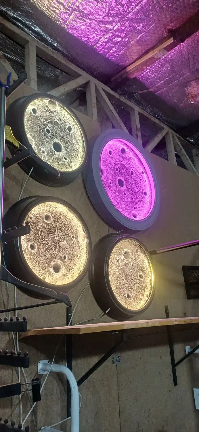 ماه بنفش آینه نور نچرال|آینه|کرج, کلاک پایین|دیوار