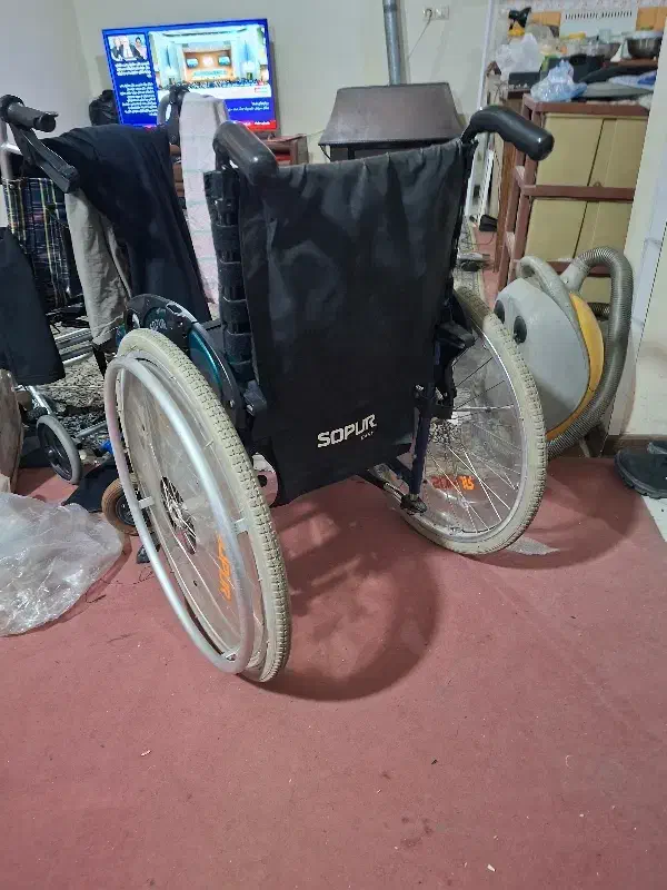 ویلچر سوپور المانی اصل سایز 40|آرایشی، بهداشتی، درمانی|اصفهان, نقش جهان|دیوار