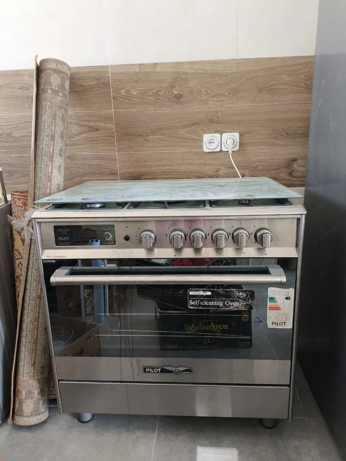 اجاق گاز تمام استیل فر دار مارک پیلوت|اجاق گاز و لوازم برقی پخت‌وپز|سیرجان, |دیوار