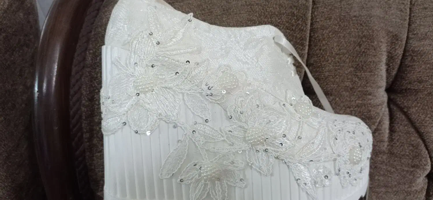 کفش کتانی عروس نو سایز ۳۷|کیف، کفش، کمربند|زابل, |دیوار