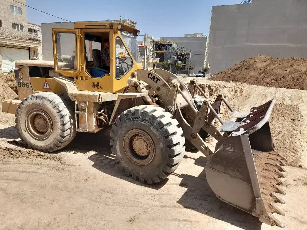 خاکبرداری با لودر|خدمات حمل و نقل|قم, پردیسان|دیوار