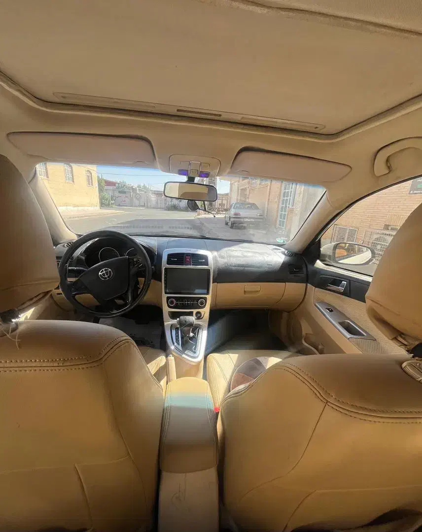 برلیانس ۹۵اتومات سفید|خودرو سواری و وانت|یزد, |دیوار