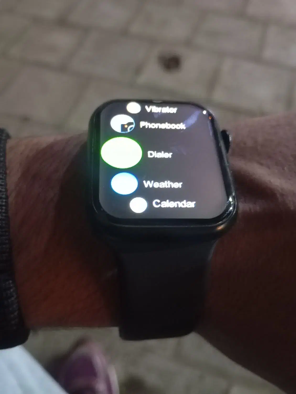 اپل واچ|ساعت|رشت, سعدی (تختی)|دیوار