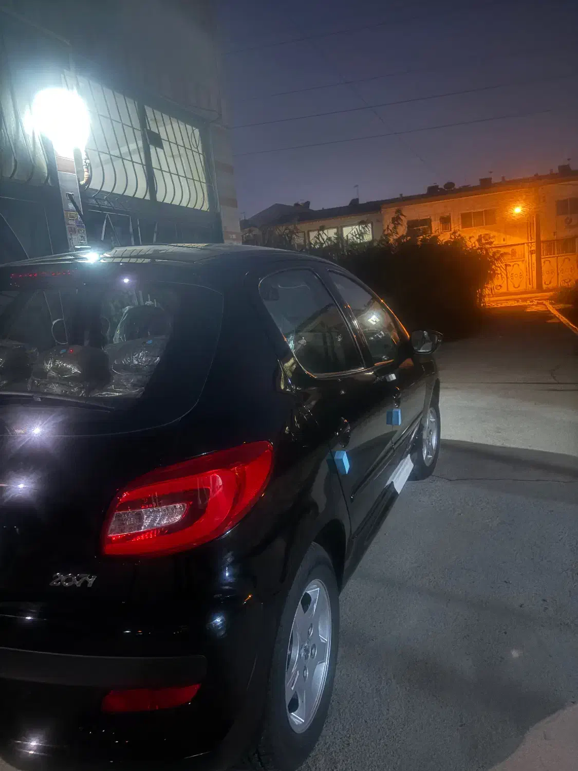 ۲۰۷ اتوپانا T5p فول با Esp و گرمکن صندلی۱۴۰۴|خودرو سواری و وانت|لنگرود, |دیوار