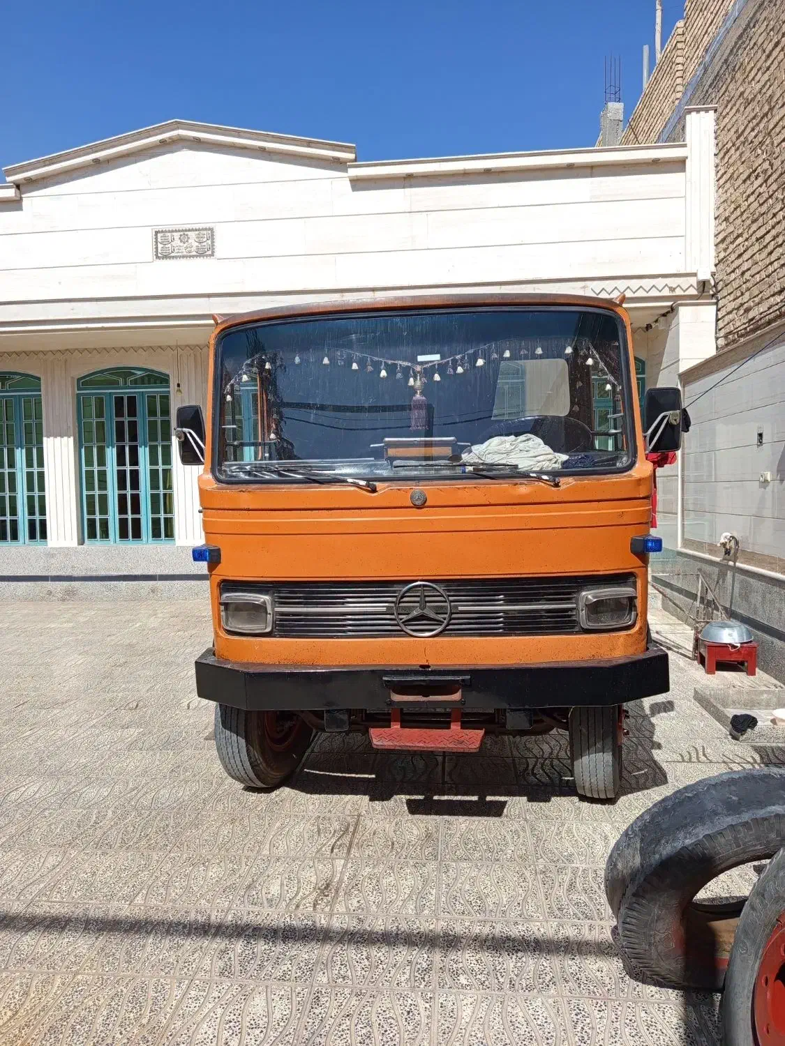 خاور 808باری استثنایی|خودرو سنگین|شیراز, قالیشویی|دیوار