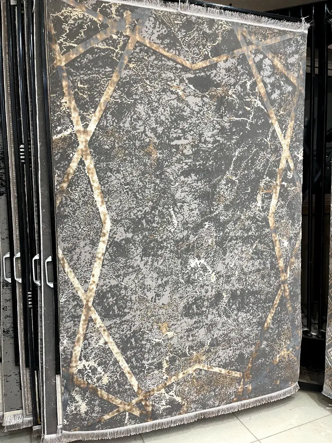 فرش فانتزی با اقساط(چک صیادی)|فرش|شاهینشهر, امیرکبیر|دیوار