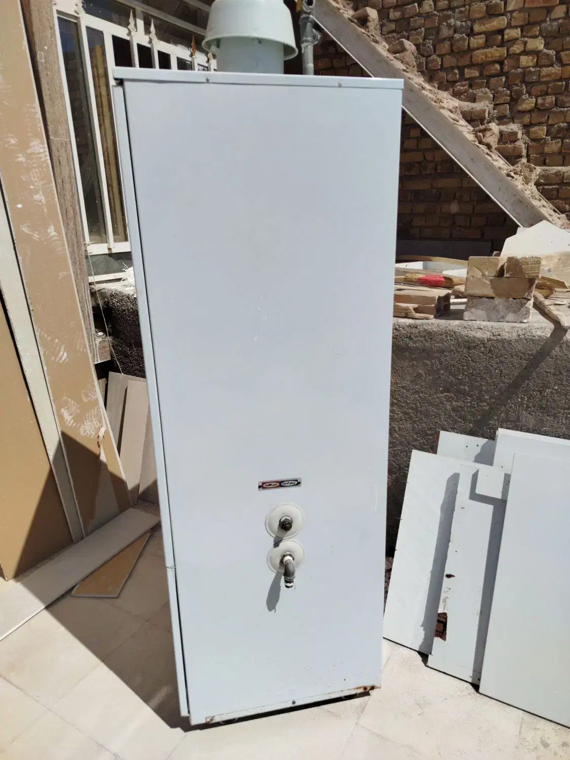 آبگرم کن مخزنی 220 لیتری|آبگرمکن، پکیج، شوفاژ|تربتحیدریه, ابوذر|دیوار