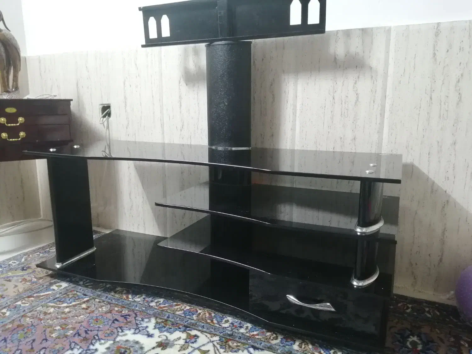 میز تلویویزیون مارک NIKE اصل|میز تلویزیون|کاشمر, |دیوار