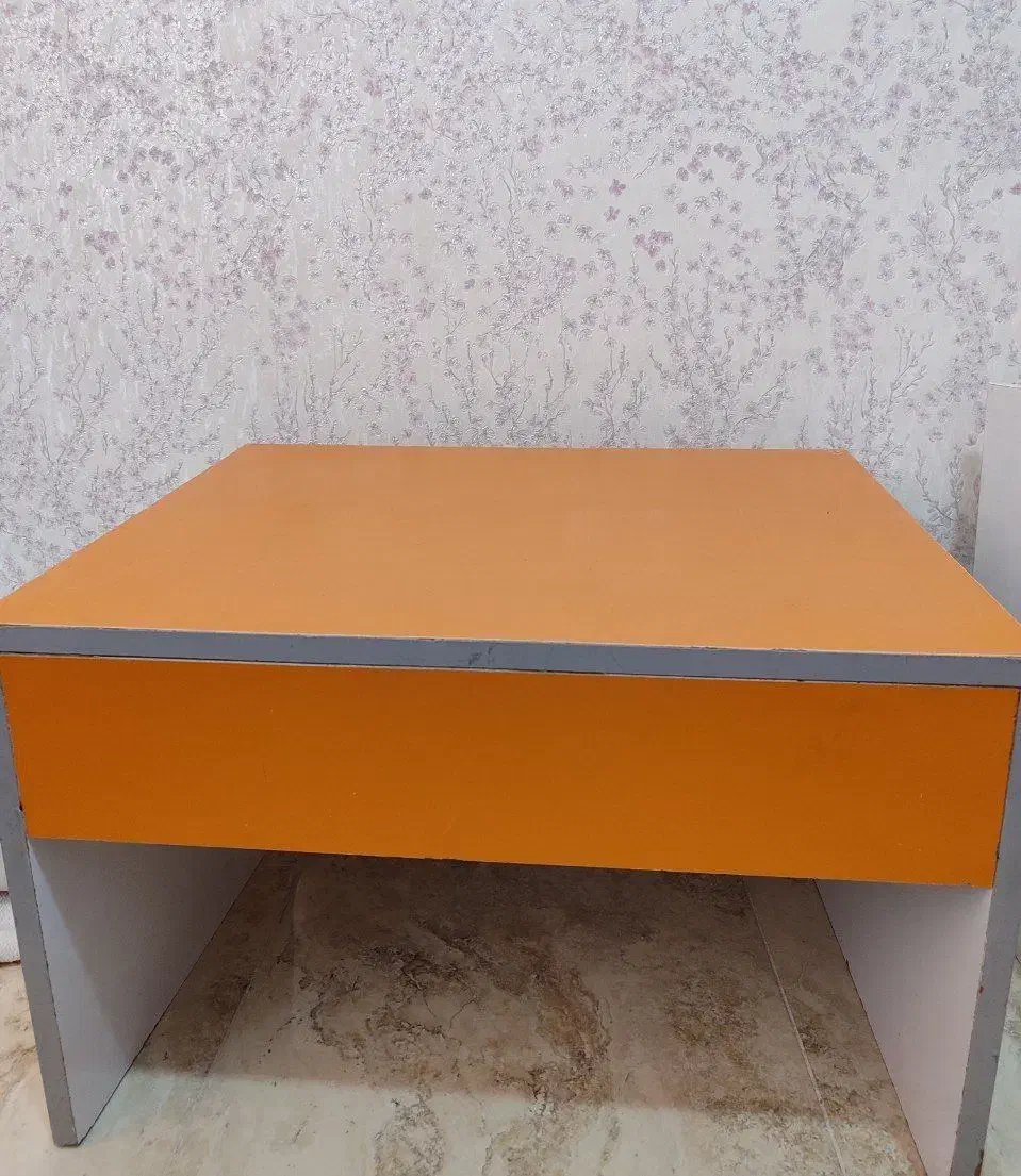 میز تحریر|میز تحریر و کامپیوتر|بیجار, |دیوار