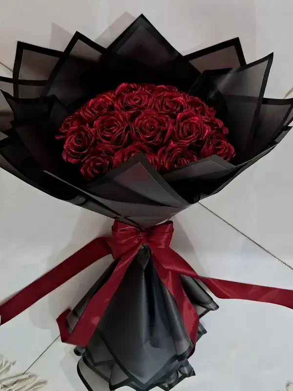 رز ربانی و باکس گل با قیمت استثنایی|گل مصنوعی|کاشان, سرپله جدید|دیوار