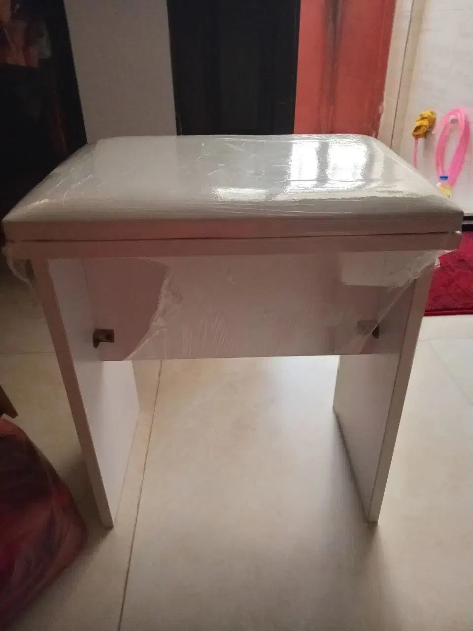 صندلی|صندلی و نیمکت|رشت, ولکس|دیوار