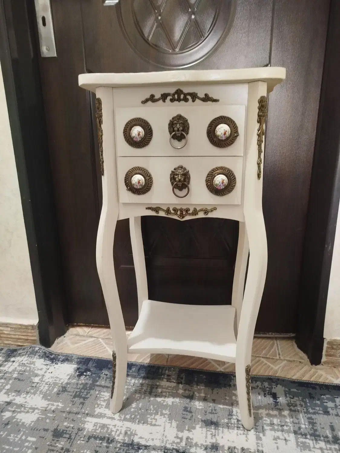 میزتلفن|میز تلفن|رشت, سلیمانداراب|دیوار