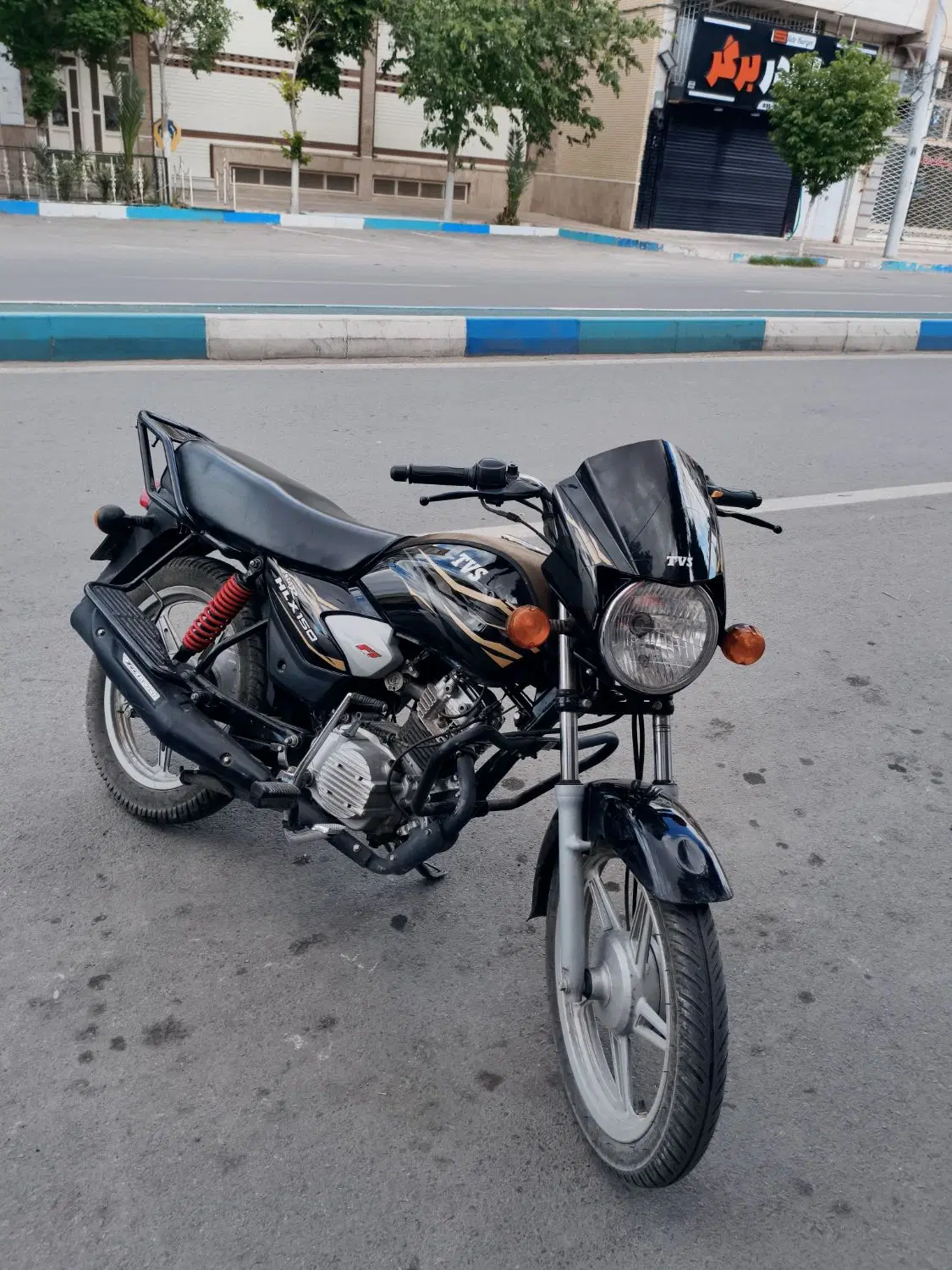 Tvs Hlx 150|موتورسیکلت|میبد, |دیوار