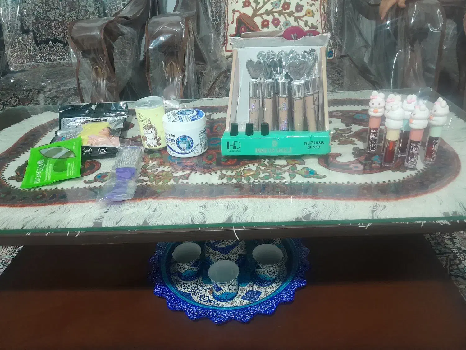 لوازم ارایشی زیر قیمت بازار|آرایشی، بهداشتی، درمانی|کرمان, |دیوار