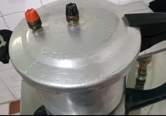 زودپز|ظروف پخت‌وپز|ساوه, |دیوار