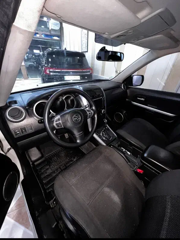 سوزوکی ویترا 91 فول کلاس8موتور 2400 اتومات|خودرو سواری و وانت|مشهد, شهید فرامرز عباسی|دیوار