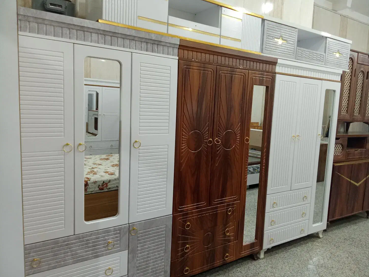 سرویس خواب|تخت و سرویس خواب|بیرجند, |دیوار