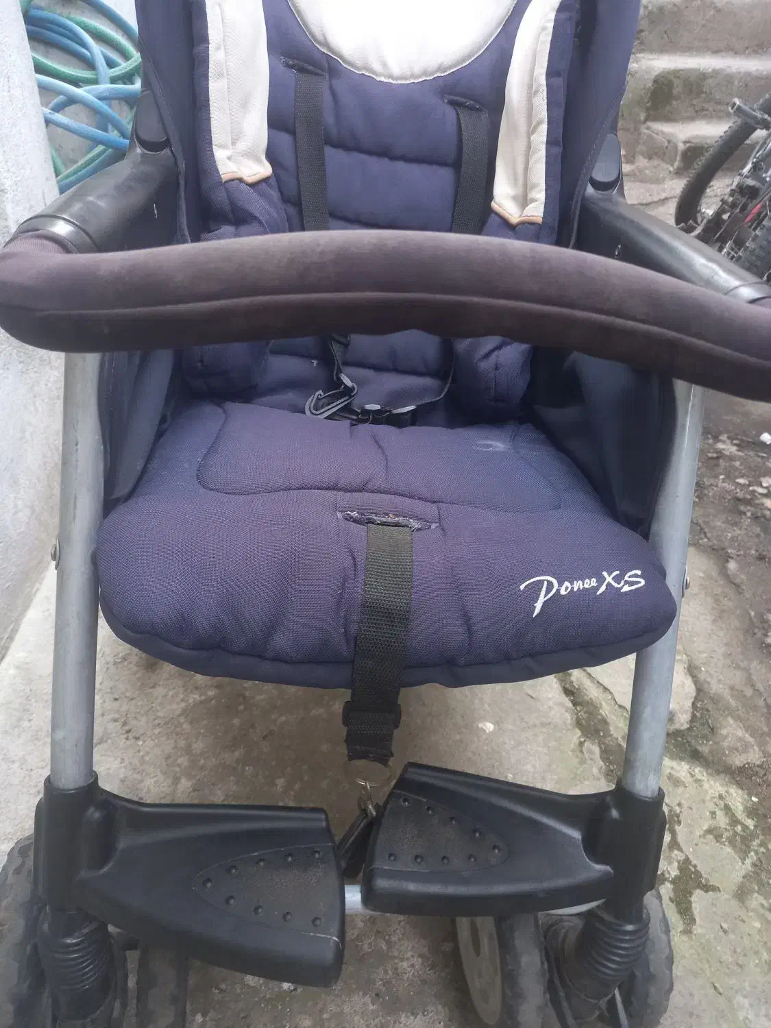 کالسکه بچه|کالسکه و لوازم جانبی|رشت, چمارسرا|دیوار