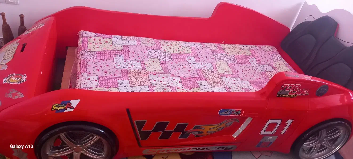 تخت خواب کودک|تخت و سرویس خواب|قروه, |دیوار