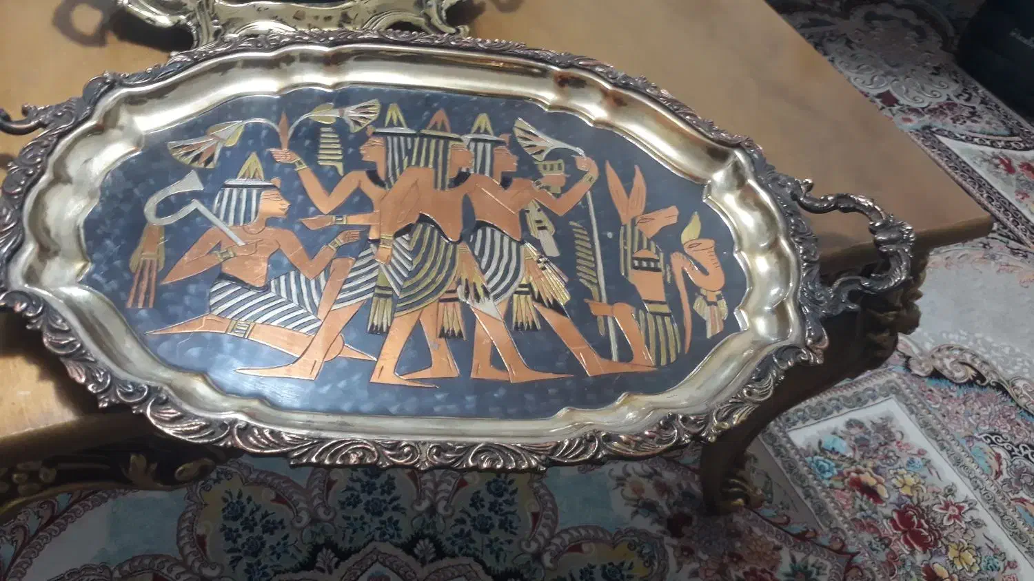 سینی قدیمی|کلکسیون اشیاء عتیقه|نسیم‌شهر, |دیوار