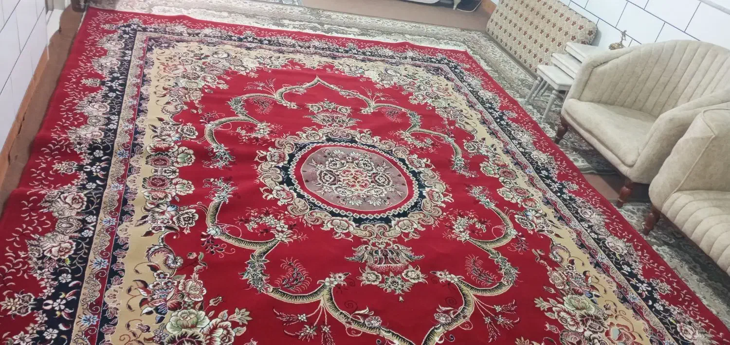 فرش ۱۲ متری لاکی تمیز|فرش|ساوه, |دیوار