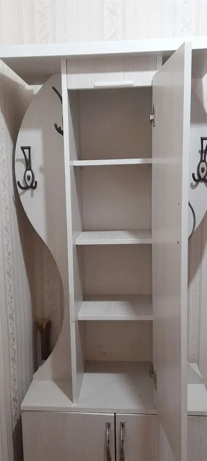 جاکفشی|جاکفشی، کمد، دراور|محمدیه-قزوین, |دیوار