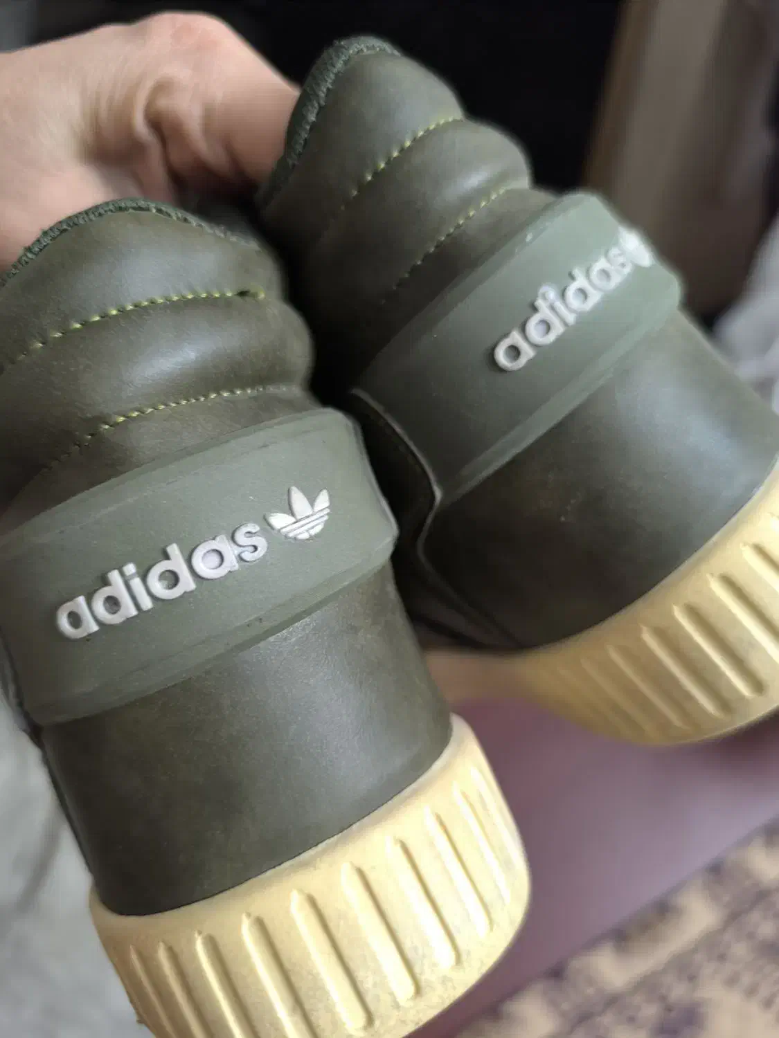 نیم بوت آدیداس نونوجنس عالی و نرم سایز ۳۷ یا ۳۶|کیف، کفش، کمربند|تهران, کرمان|دیوار