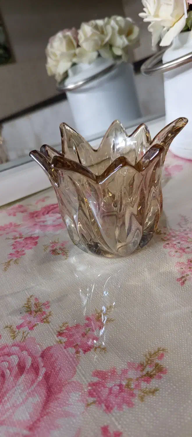 لاله ی لوستر|لوستر و چراغ آویز|شهریار, شهریار|دیوار