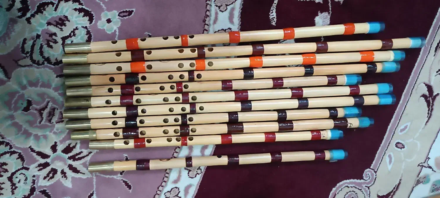 نی هفت بند|سازهای بادی|خرم‌آباد, |دیوار