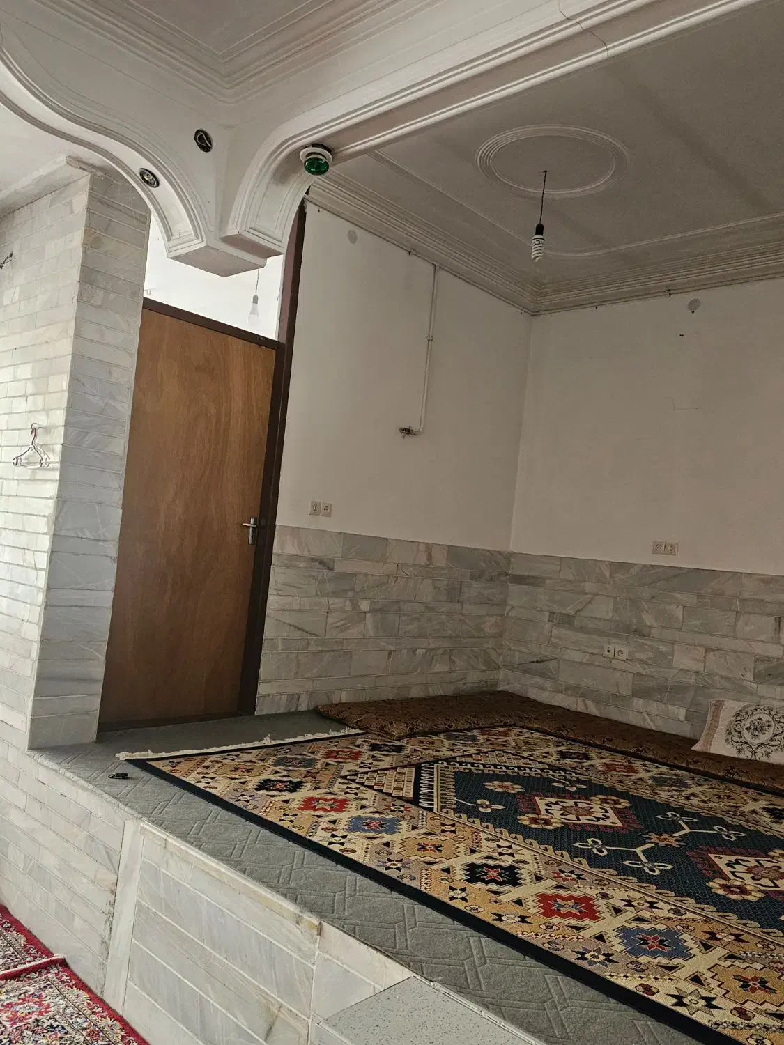 آپارتمان طبقهی اول طالقانی جنوبی|فروش آپارتمان|سیرجان, |دیوار