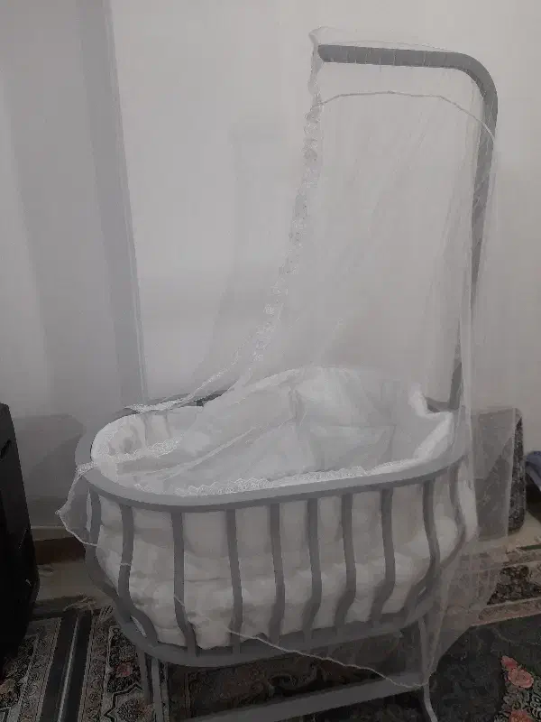 گهواره|تخت و سرویس خواب|قیدار, |دیوار