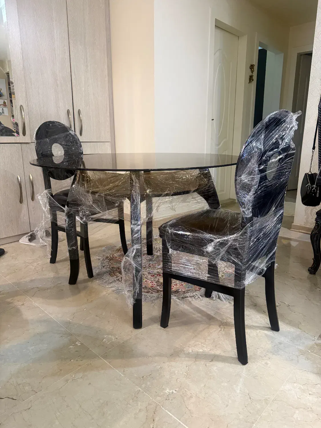 میز صبحانه خوری نو دو نفره کاملا چوب|میز و صندلی غذاخوری|تهران, ایوانک|دیوار