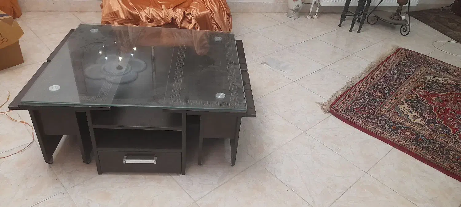 میز جلو مبلی باچهارعسلی قیمت ۱۵۰۰۰۰۰ تومان|مبلمان خانگی و میز عسلی|لاهیجان, مهرگان|دیوار